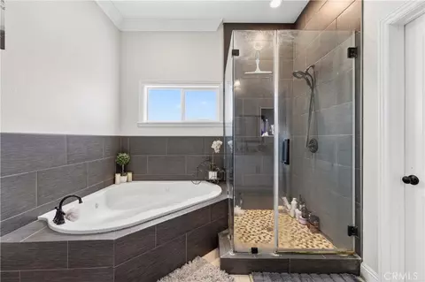 Bath - 1241 N Studebaker, Long Beach, CA 90815 photo 5 of 7
