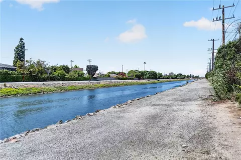 View/Area - 1241 N Studebaker, Long Beach, CA 90815 photo 1 of 9