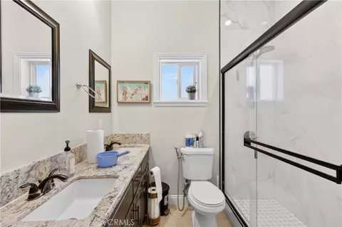 Bath - 1241 N Studebaker, Long Beach, CA 90815 photo 3 of 7