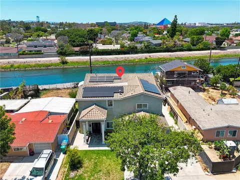 View/Area - 1241 N Studebaker, Long Beach, CA 90815 photo 2 of 9