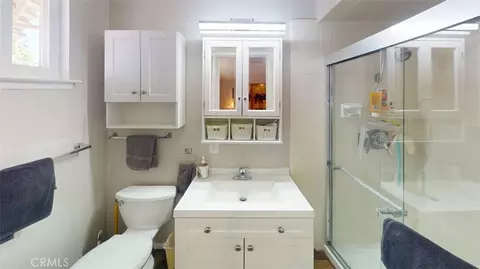 Bath - 10820 Hamden, Stanton, CA 90680 photo 1 of 2