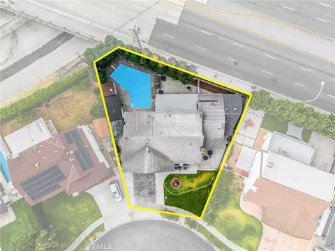 View/Area - 325 Delphia Ave, Brea, CA 92821 photo 2 of 3