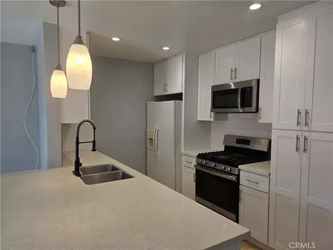 1541 E La Palma #H2, Anaheim, CA 92805