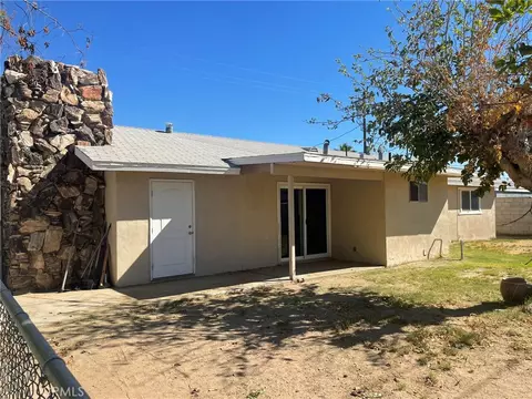 Exterior - 175 N Date Rd, Blythe, CA 92225 photo 5 of 12