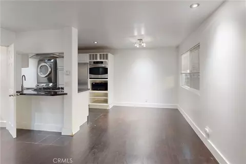 Living - 22716 Figueroa St #20, Carson, CA 90745 photo 3 of 5