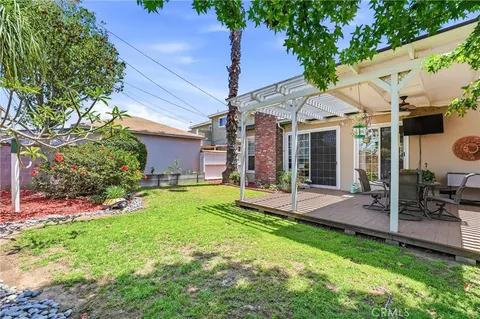Exterior - 331 E Barkley, Orange, CA 92867 photo 8 of 11
