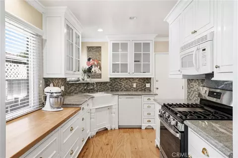 Kitchen - 331 E Barkley, Orange, CA 92867 photo 1 of 7