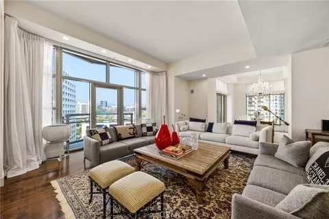 10776 Wilshire Blvd #901, Los Angeles, CA 90024