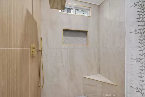Bath - 5651 Babb, Riverside, CA 92503 photo 5 of 5