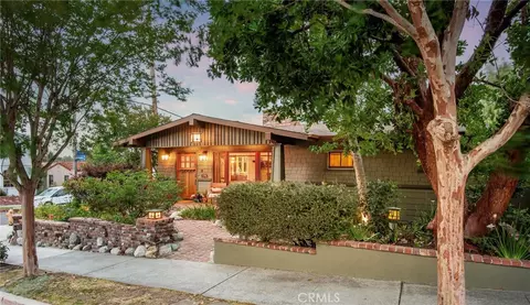 298 Granada Ave, Long Beach, CA 90803