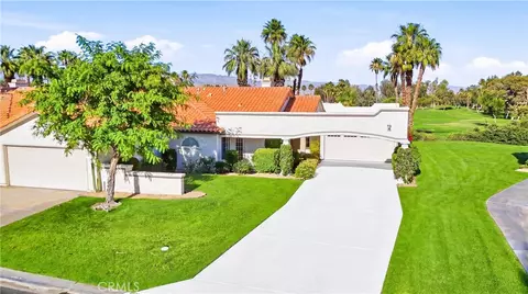 128 Desert Falls Dr E, Palm Desert, CA 92211