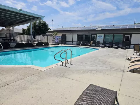 61 Malaga, Tustin, CA 92780 photo 16