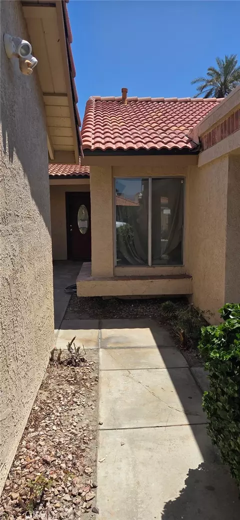 Exterior - 49086 Eisenhower Dr, Indio, CA 92201 photo 2 of 5