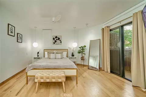 950 N Kings Rd #45, West Hollywood, CA 90069