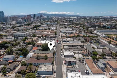 View/Area - 1250 E 4th #8, Long Beach, CA 90802 photo 3 of 3