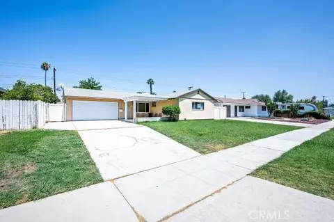 Exterior - 8777 Glencoe Dr, Riverside, CA 92503 photo 2 of 15