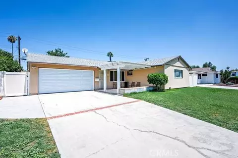 8777 Glencoe Dr, Riverside, CA 92503