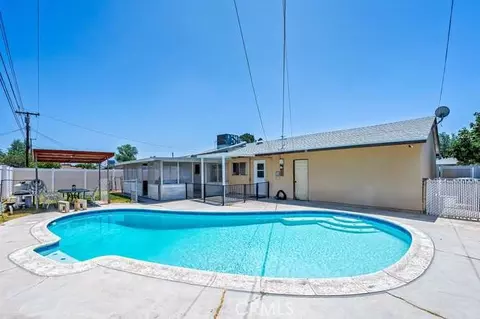 Exterior - 8777 Glencoe Dr, Riverside, CA 92503 photo 10 of 15