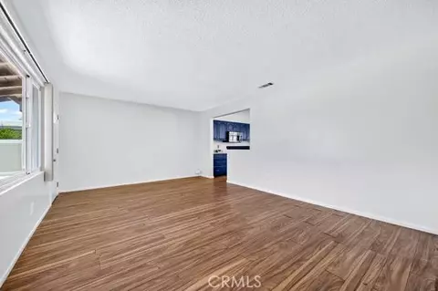 Living - 8777 Glencoe Dr, Riverside, CA 92503 photo 4 of 4