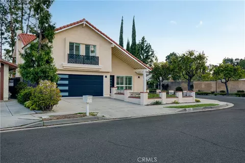 12450 Oakcreek Ln, Cerritos, CA 90703