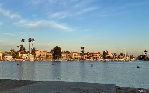 View/Area - 3121 E 5th, Long Beach, CA 90814 photo 3 of 3