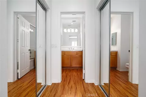 Entry Way - 127 Jadestone, Irvine, CA 92603 photo 5 of 6