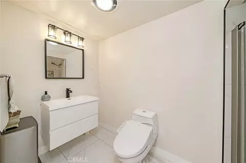 Bath - 774 Stephens Ave, Fullerton, CA 92833 photo 1 of 7