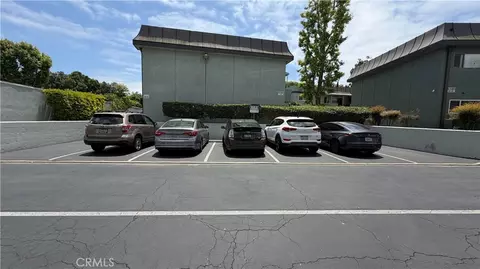 Exterior - 5180 E Atherton, Long Beach, CA 90815 photo 5 of 9