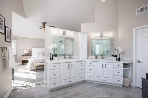 Bath - 5818 E West View Dr, Orange, CA 92869 photo 4 of 5