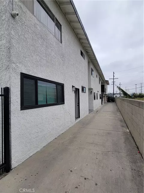 2532 Hauser, Los Angeles, CA 90016