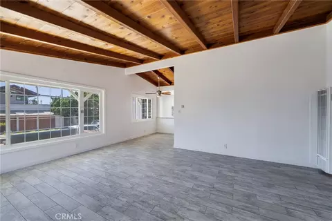Living - 1547 Neptune, Encinitas, CA 92024 photo 4 of 5