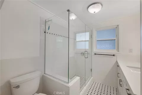 Bath - 1547 Neptune, Encinitas, CA 92024 photo 1 of 6