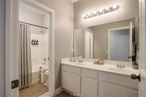 Bath - 4252 Jenkins, Riverside, CA 92501 photo 4 of 6