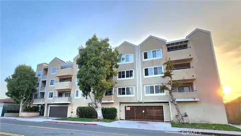 1629 Cherry #202, Long Beach, CA 90813