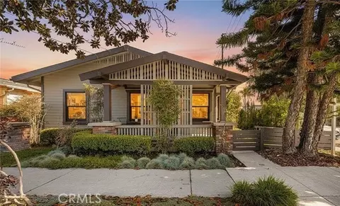 377 Ximeno Ave, Long Beach, CA 90814
