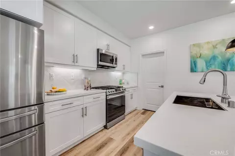 Kitchen - 1404 Wingfoot, Carson, CA 90746 photo 4 of 4