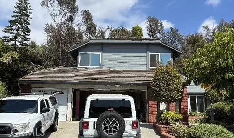 10842 Amber Hl, Whittier, CA 90601