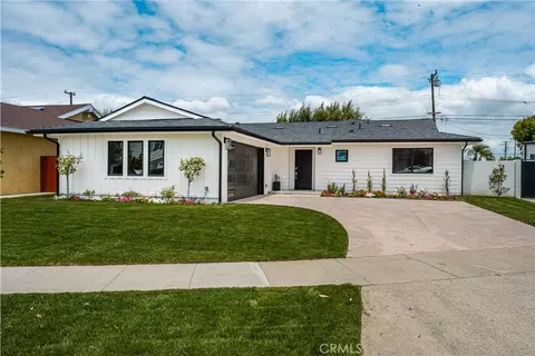 3721 La Colmena Way, Los Alamitos, CA 90720