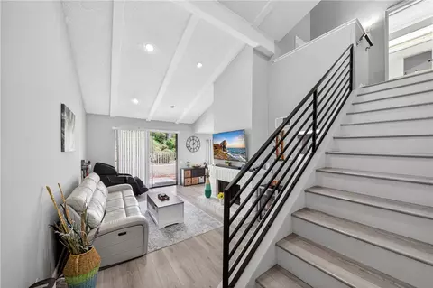 949 Creekside, Fullerton, CA 92833