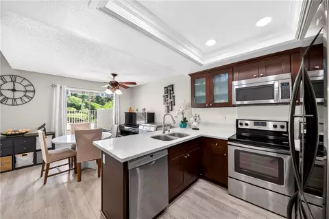Kitchen - 949 Creekside Dr, Fullerton, CA 92833 photo 1 of 3