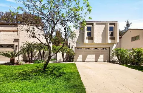10728 Portobelo, San Diego, CA 92124