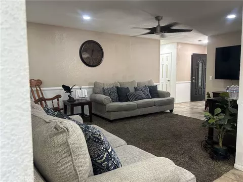 Living - 1614 Kirby Ct, Redlands, CA 92374 photo 2 of 3