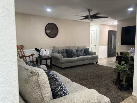 Living - 1614 Kirby Ct, Redlands, CA 92374 photo 3 of 4