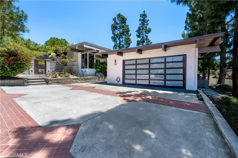 450 S Via Vista Rd, Anaheim, CA 92808