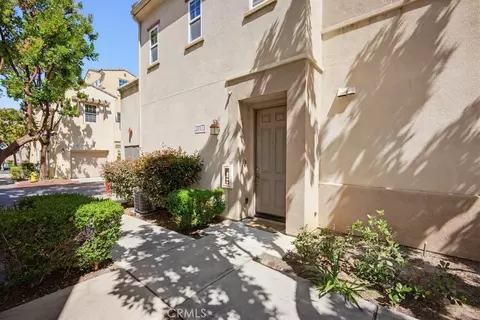 Exterior - 31173 Strawberry Tree Ln, Temecula, CA 92592 photo 2 of 15