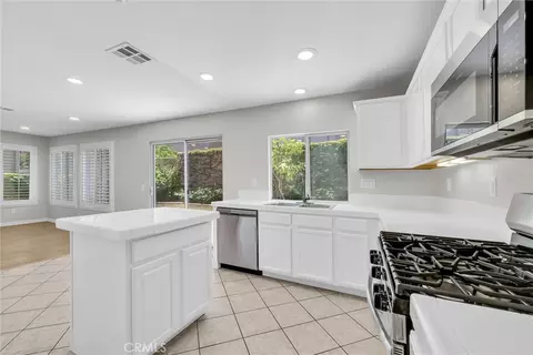 Other - 431 Blue Jay Dr, Brea, CA 92823 photo 15 of 31
