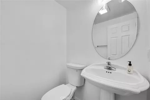 Bath - 431 Blue Jay Dr, Brea, CA 92823 photo 1 of 3