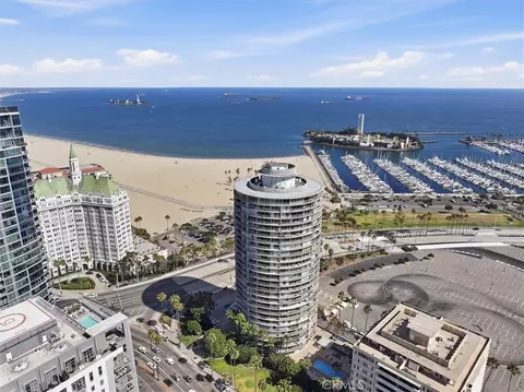 View/Area - 700 E Ocean Blvd #2002, Long Beach, CA 90802 photo 1 of 5