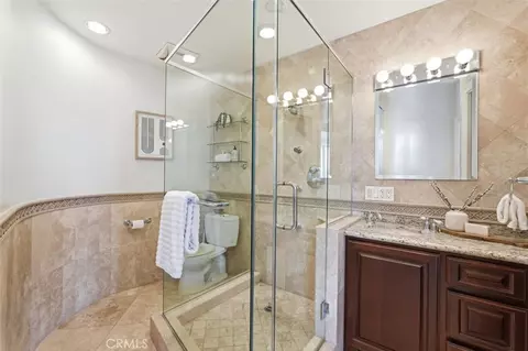 Bath - 700 E Ocean Blvd #2002, Long Beach, CA 90802 photo 4 of 5
