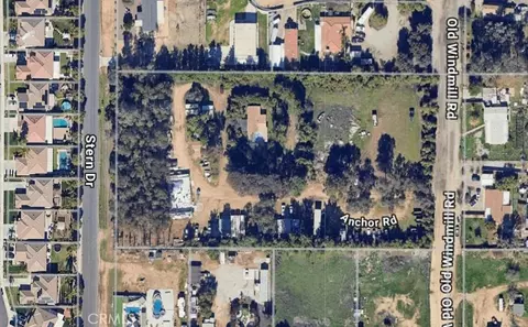 30925 Old Windmill Rd, Menifee, CA 92584